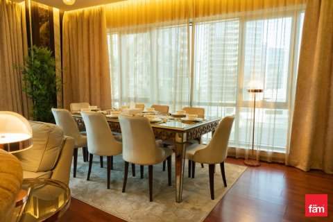 Apartment in Downtown Dubai (Downtown Burj Dubai), Dubai 2 bedrooms, 156 sq.m. № 100316 - photo 10