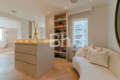 Apartment in Palm Jumeirah, Dubai 3 bedrooms, 314 sq.m. № 56266 - photo 4