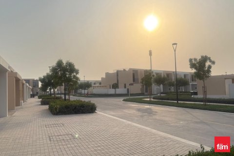 Villa à Dubai, 3 chambres, 137.8 m², № 49314 - photo 30