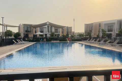 Villa à Dubai, 3 chambres, 137.8 m², № 49314 - photo 23