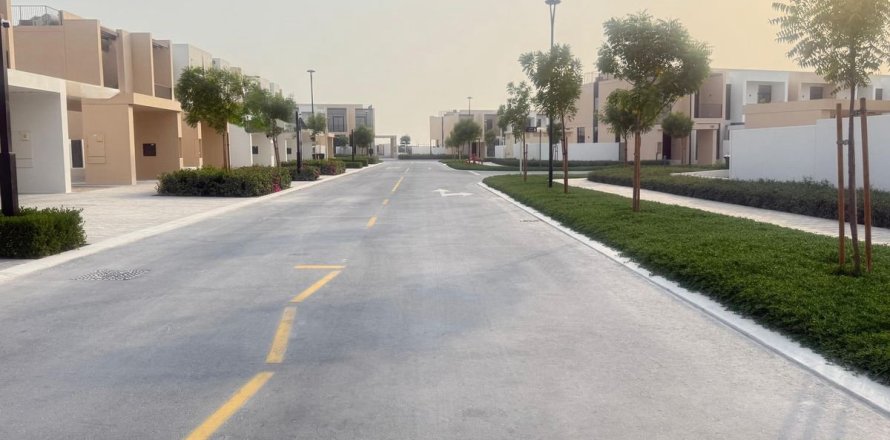 فيلا في دبي 3 غرف نوم, 137.8 م² رقم 49314