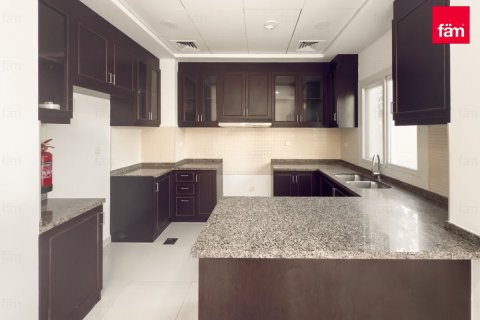 Villa in Dubai 2 bedrooms, 187.3 sq.m. № 49315 - photo 5