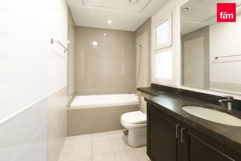 Villa in Dubai 2 bedrooms, 187.3 sq.m. № 49315 - photo 14