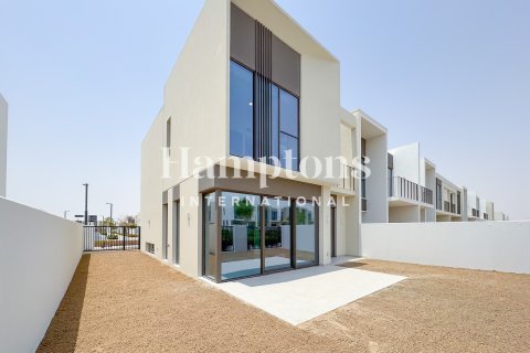 Townhouse in Al Manara, Jumeirah Village Triangle, Dubai 4 bedrooms, 203.08595800 sq.m. № 100555 - photo 15