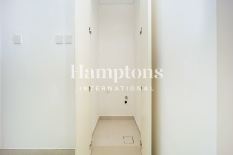 Townhouse in Al Manara, Jumeirah Village Triangle, Dubai 3 bedrooms, 175.49376700 sq.m. № 100554 - photo 2