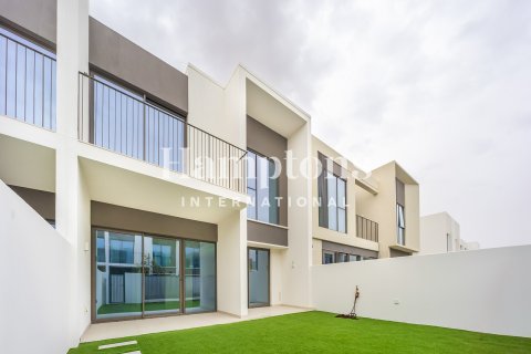 Townhouse in Al Manara, Jumeirah Village Triangle, Dubai 3 bedrooms, 175.49376700 sq.m. № 100554 - photo 9