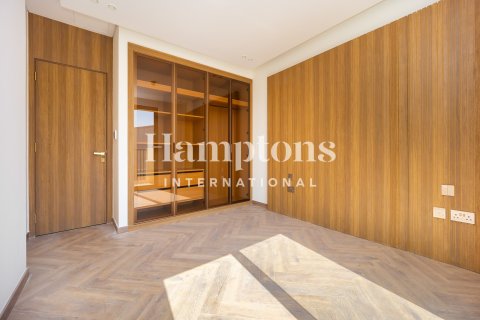 Снять в аренду таунхаус в Hillside at Jumeirah Golf Estates, Джумейра Гольф Эстейтс, Дубай: 3 спальни, 138.61127600м², № 100550 - фото 2