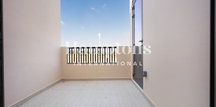 Таунхаус в Hillside at Jumeirah Golf Estates, Джумейра Гольф Эстейтс, Дубай, 3 спальни, 138.611м², № 100550