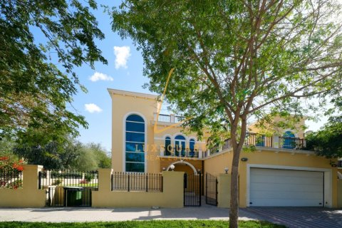 Villa in Jumeirah Park, Dubai 4 bedrooms, 611 sq.m. № 90103 - photo 12