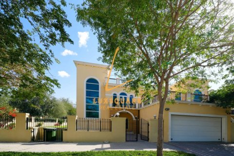 Villa in Jumeirah Park, Dubai 4 bedrooms, 611 sq.m. № 90103 - photo 7