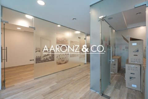 Офис в Sheikh Zayed Road, Дубай, 258м², № 90107