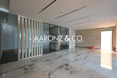 Bureau à Sheikh Zayed Road, Dubai, 2323 m², № 90108 - photo 6