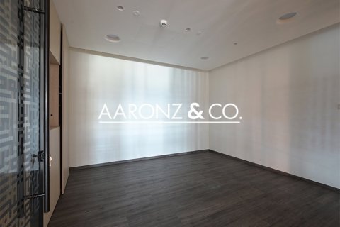 Bureau à Sheikh Zayed Road, Dubai, 2323 m², № 90108 - photo 8