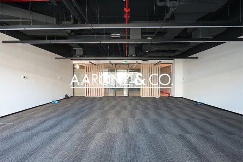 Bureau à Sheikh Zayed Road, Dubai, 2323 m², № 90108