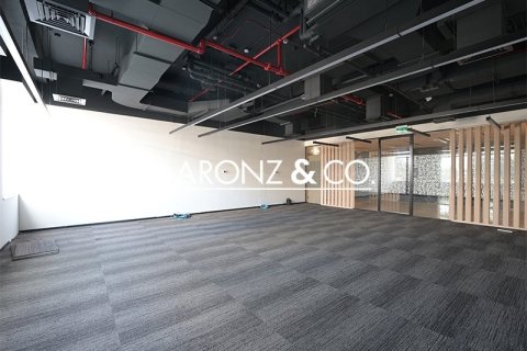 Bureau à Sheikh Zayed Road, Dubai, 2323 m², № 90108 - photo 4
