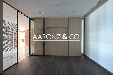 Bureau à Sheikh Zayed Road, Dubai, 2323 m², № 90108 - photo 9