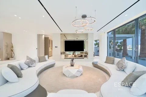 Villa in Palm Jumeirah, Dubai 4 bedrooms, 483 sq.m. № 71013 - photo 4