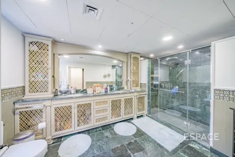 Купить виллу в Green Community, Дубай: 5 спален, 577м², № 71017 - фото 12