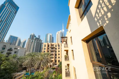 Купить квартиру в Даунтаун Дубай (Даунтаун Бурдж Дубай), Дубай: 2 спальни, 131м², № 71014 - фото 17