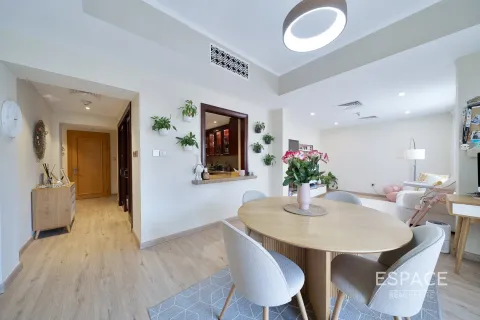 Купить квартиру в Даунтаун Дубай (Даунтаун Бурдж Дубай), Дубай: 2 спальни, 131м², № 71014 - фото 6