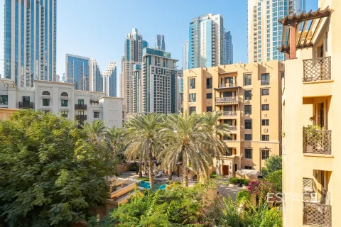 Купить квартиру в Даунтаун Дубай (Даунтаун Бурдж Дубай), Дубай: 2 спальни, 131м², № 71014 - фото 16