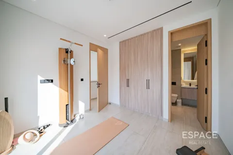 Villa in Jumeirah Village Circle, Dubai 4 bedrooms, 326 sq.m. № 71016 - photo 15