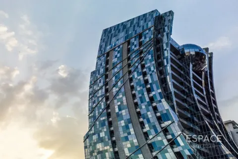 Apartment in Business Bay, Dubai 2 bedrooms, 190 sq.m. № 71010 - photo 3