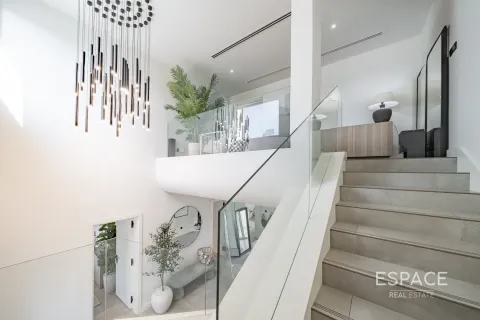 Villa in Meadows, Dubai 4 bedrooms, 353 sq.m. № 71019 - photo 7