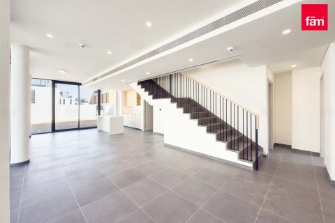 Villa à Dubai, 5 chambres, 420 m², № 85999 - photo 5