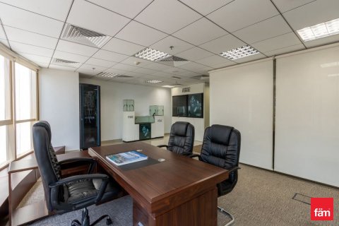 Bureau à Dubai, 163.3 m², № 71786 - photo 8