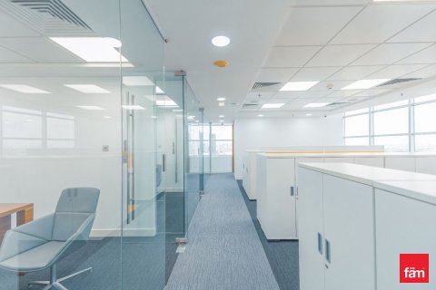 Bureau à Dubai, 163.3 m², № 71786 - photo 6