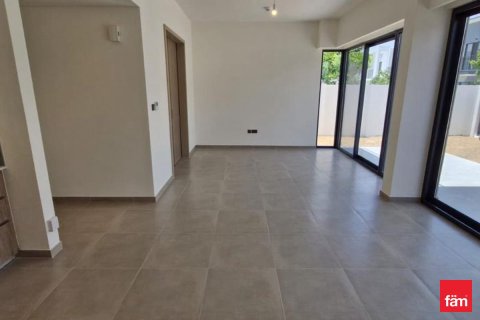 Villa à Dubai, 4 chambres, 260.4 m², № 64299 - photo 6