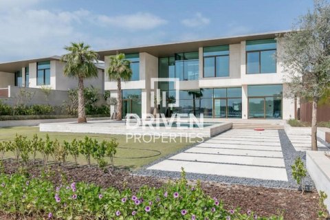 Купить виллу в Jumeirah Bay Island, Джумейра, Дубай: 5 спален, 683м², № 19044 - фото 2