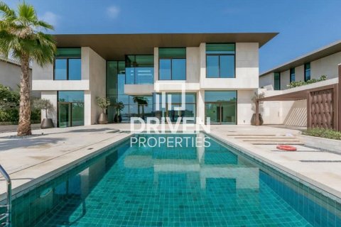 Купить виллу в Jumeirah Bay Island, Джумейра, Дубай: 5 спален, 683м², № 19044 - фото 1