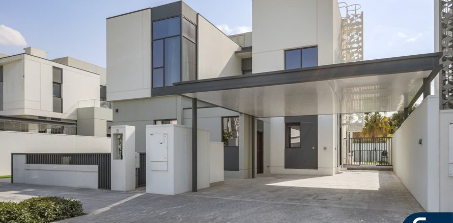 Villa à Al Furjan, Dubai, 4 chambres, 325 m², № 88540
