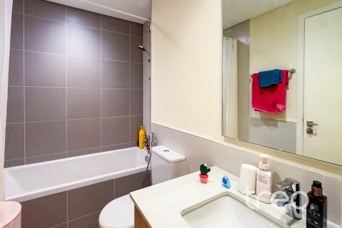 Villa en EMAAR South, Dubai South (Dubai World Central), Dubai, 3 dormitorios, 180.79 m², № 134502 - foto 4