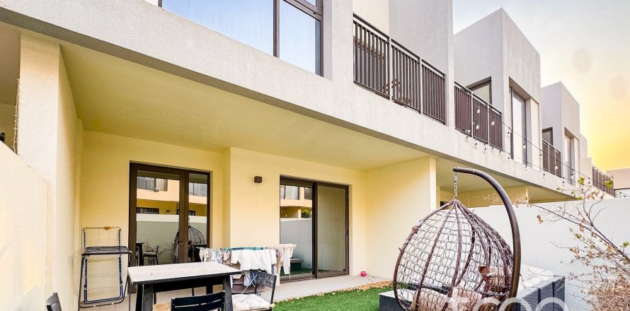 Villa en EMAAR South, Dubai South (Dubai World Central), Dubai, 3 dormitorios, 180.79 m², № 134502