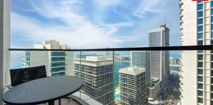 Apartment in Dubai Harbour, Dubai 1 bedroom, 67.9 sq.m. № 123899