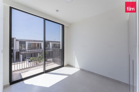 Townhouse in Dubai 4 bedrooms, 293.5 sq.m. № 123900 - photo 4