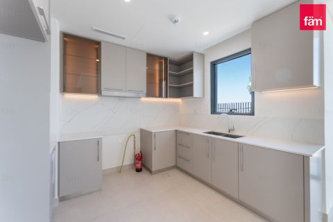 Townhouse in Dubai 4 bedrooms, 293.5 sq.m. № 123900 - photo 13