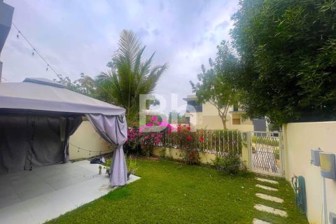تاون هاوس في دبي هيلز استيت, دبي 3 غرف نوم, 193 م² رقم 21884 - صورة 2