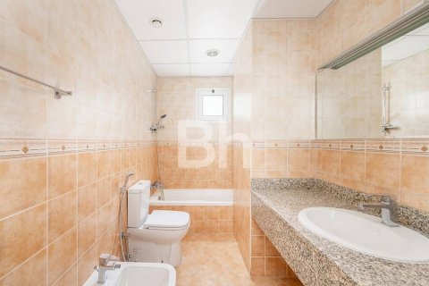 Villa à Jumeirah Village Circle, Dubai, 4 chambres, 501 m², № 21886 - photo 11