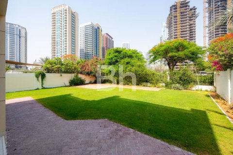 Villa à Jumeirah Village Circle, Dubai, 4 chambres, 501 m², № 21886 - photo 15