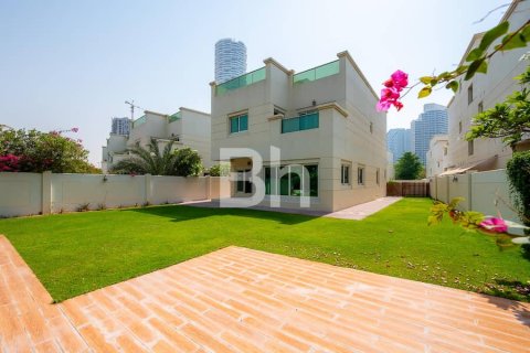 Villa à Jumeirah Village Circle, Dubai, 4 chambres, 501 m², № 21886 - photo 17