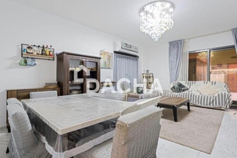 Appartement à Jumeirah Village Circle, Dubai, 2 chambres, 183 m², № 137959 - photo 2