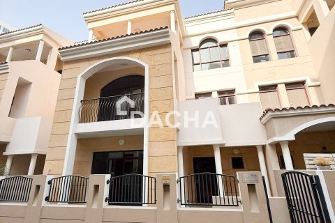 Maison de ville à District 11, Jumeirah Village Circle, Dubai, 4 chambres, 302 m², № 137961
