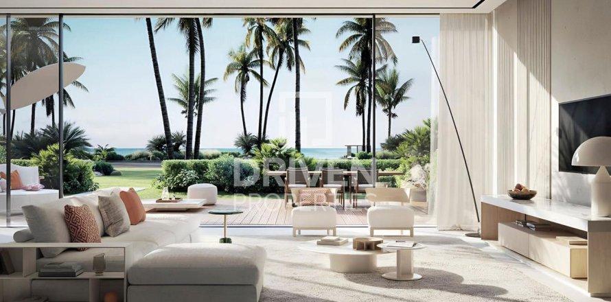 Apartment in Dubai 2 bedrooms, 223.25 sq.m. № 136135