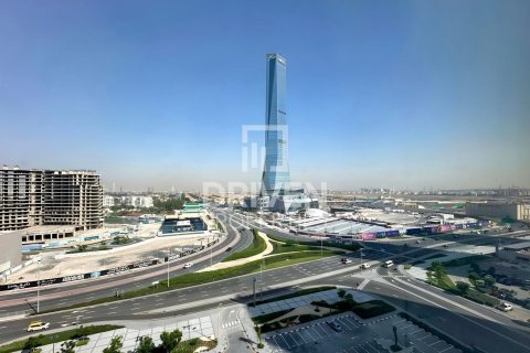 Apartment in Jumeirah Lake Towers, Dubai studio, 57.6 sq.m. № 136132