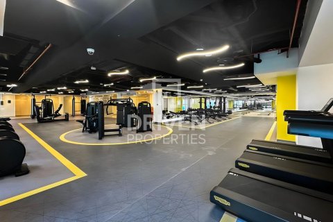 Apartment in Jumeirah Lake Towers, Dubai studio, 57.6 sq.m. № 136132 - photo 2