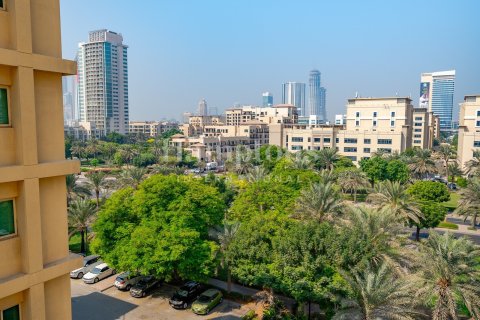 Appartement à Greens, Dubai, 2 chambres, 107.39586800 m², № 114656 - photo 8